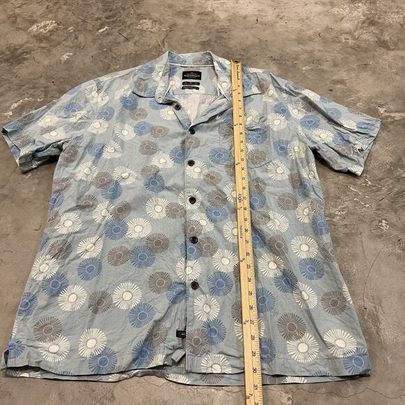 Quicksilver Shirt Men XL Blue Floral Hawaiian Short Sleeve Waterman Collection - Picture 4 of 7
